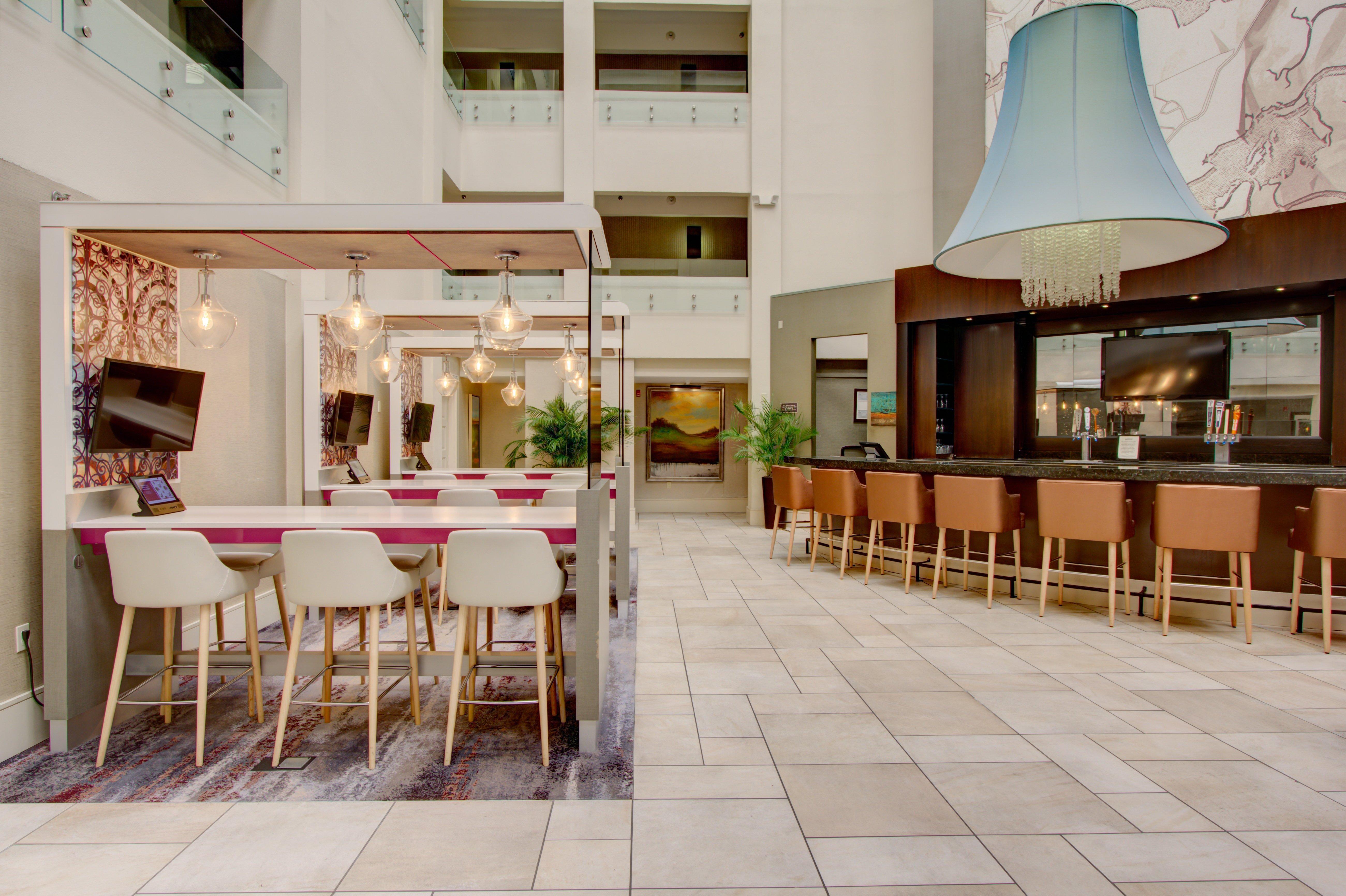 Hotel Crowne Plaza Charleston By Ihg North Charleston Exterior foto